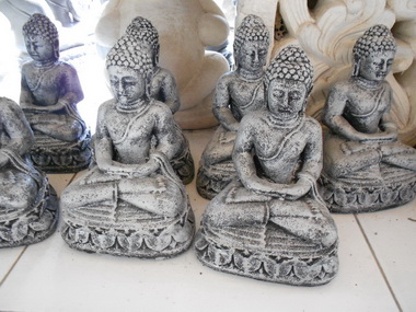 buddha cement statue