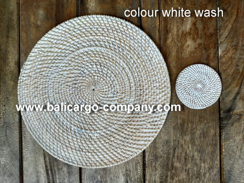 woven placemat