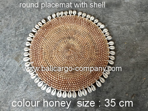 round placemat