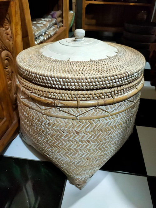 rattan laundry basket