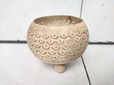 coconut candle holder