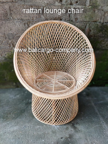 rattan lounge chair