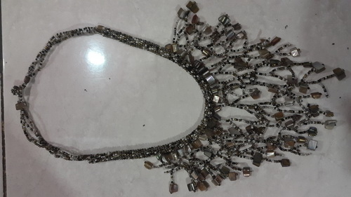 beads necklace