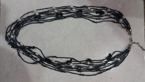 beads necklace