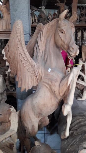 animal wood statue