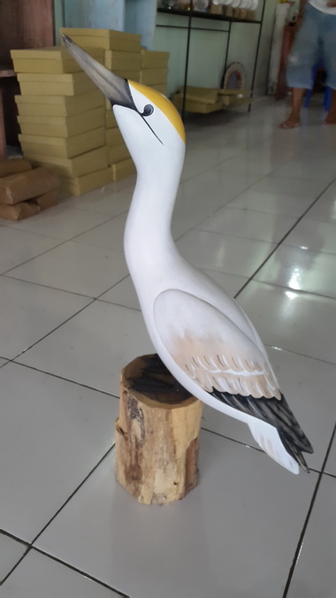 animal wood statue