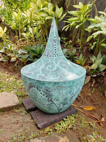 antique pendant light