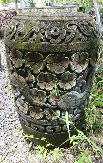 bali carving pot