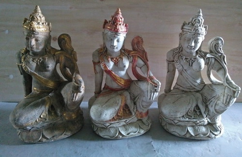 garden statue