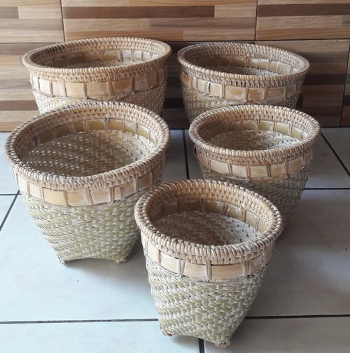 natural dustbin basket