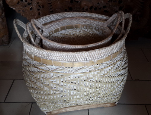 rattan dustbin