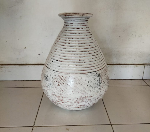 terracota pots