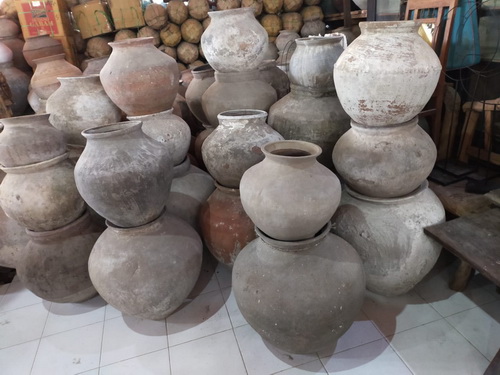 terracota vintage pot