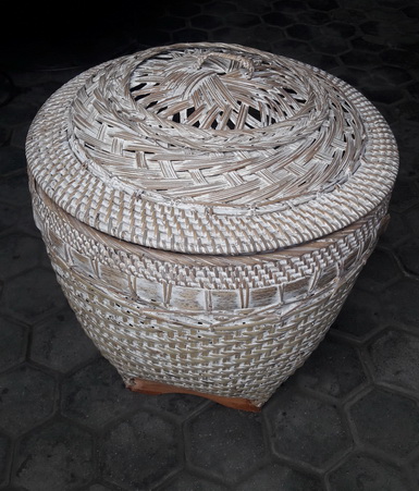 vintage basket